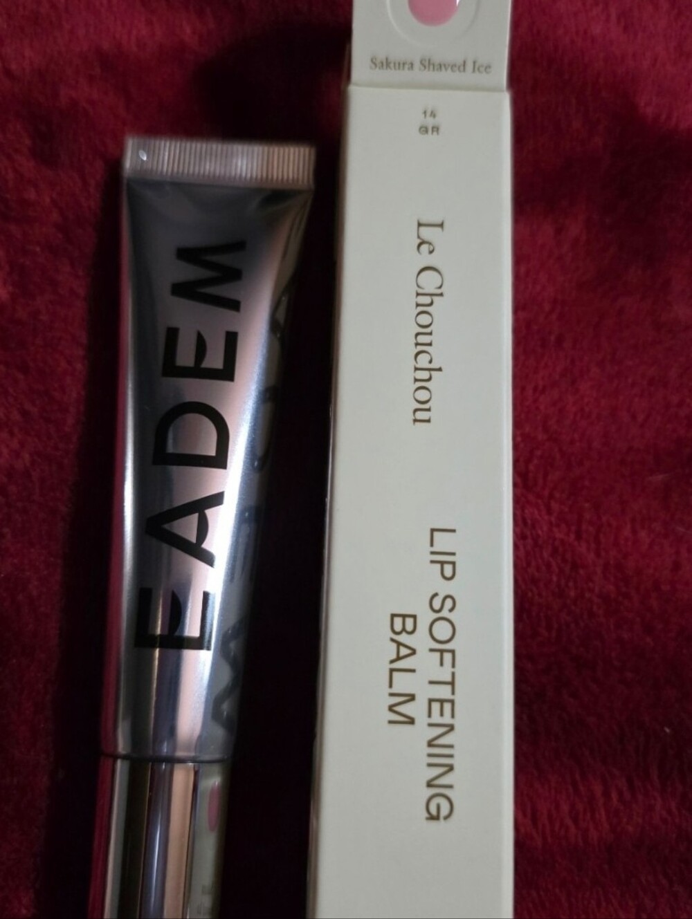 EADEM Le Chouchou Exfoliating + Softening Peptide Lip  Balm SAKURA SHAVED ICE. - Picture 3 of 4
